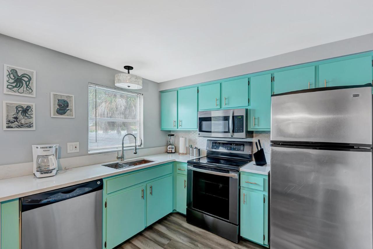 Mermaid House With Pool Jacuzzi Steps To Siesta Key Beach サラソータ エクステリア 写真