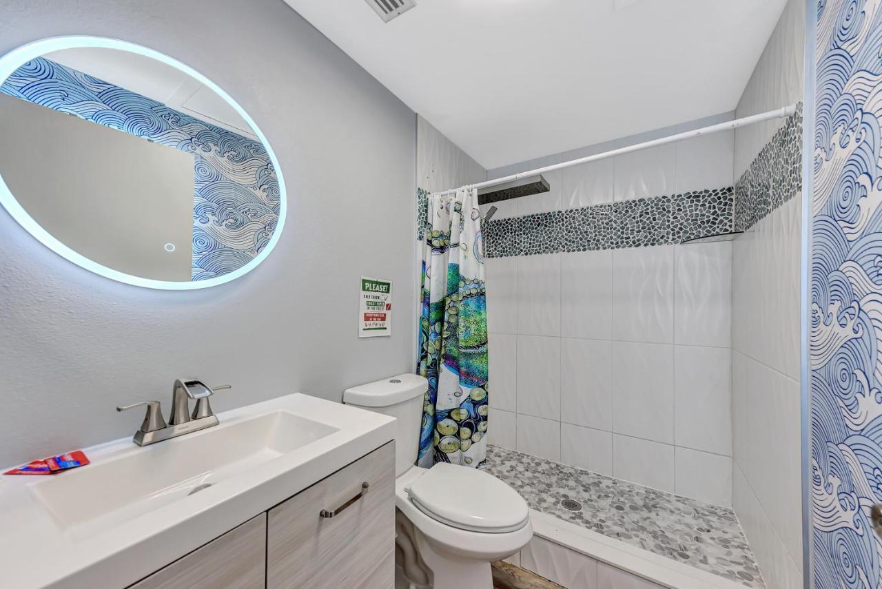 Mermaid House With Pool Jacuzzi Steps To Siesta Key Beach サラソータ エクステリア 写真