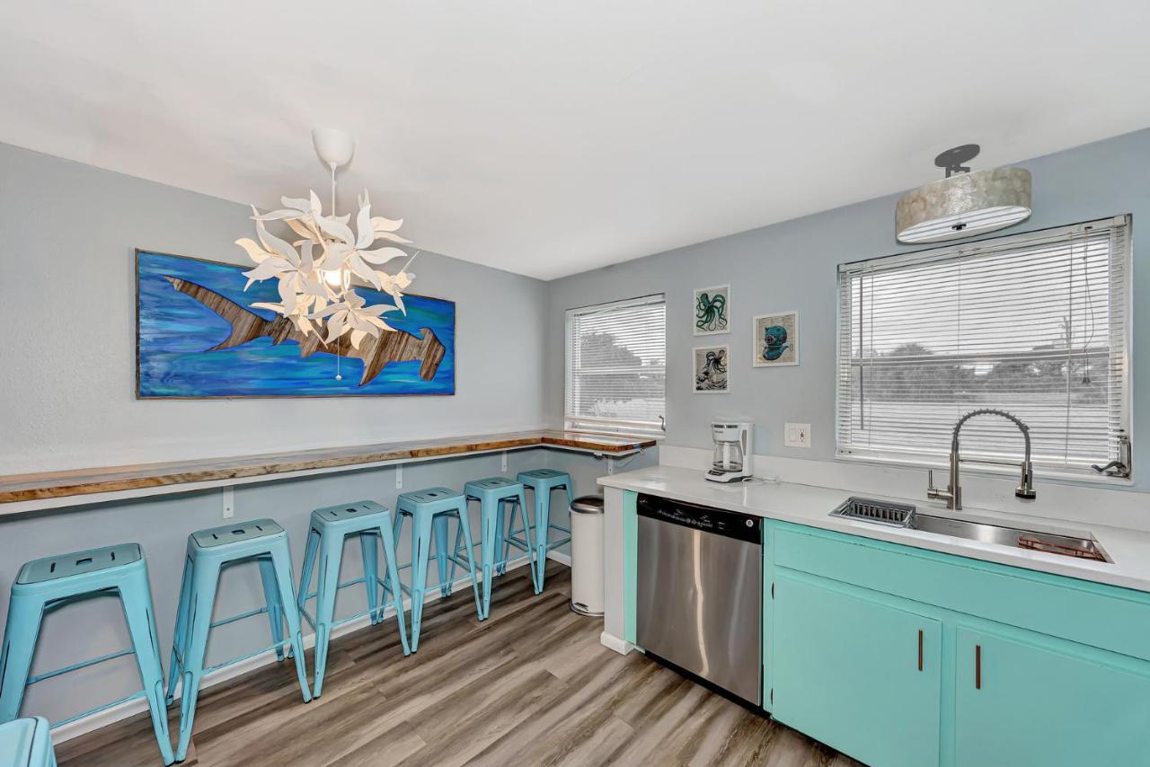 Mermaid House With Pool Jacuzzi Steps To Siesta Key Beach サラソータ エクステリア 写真
